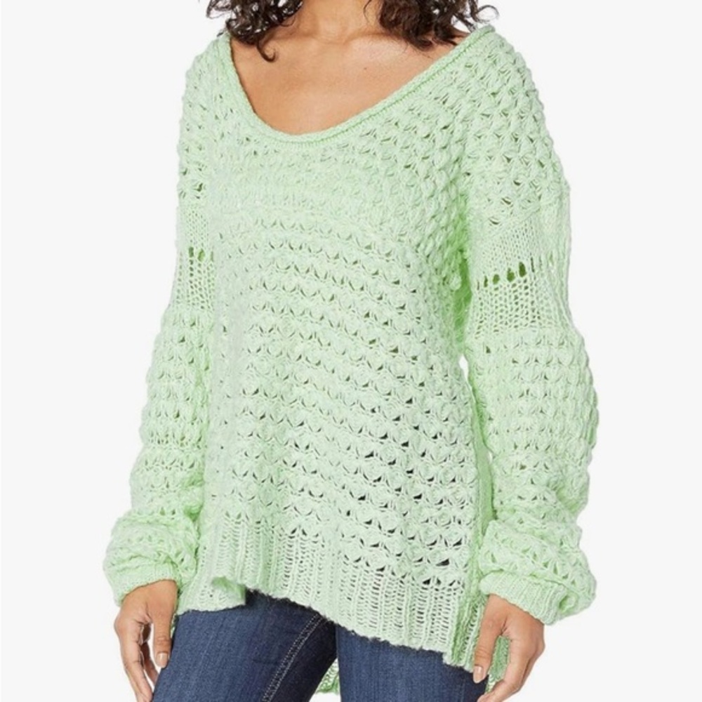 Free People Sweater Crashing Waves Pullover fits S / M pale green 32% wool NWOT